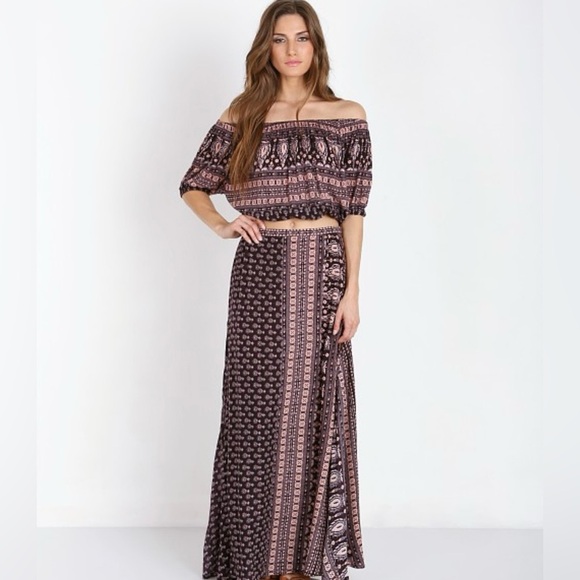 Spell & the Gypsy Collective Gypsiana Pepper off the shoulder top and sk… - Picture 4 of 15